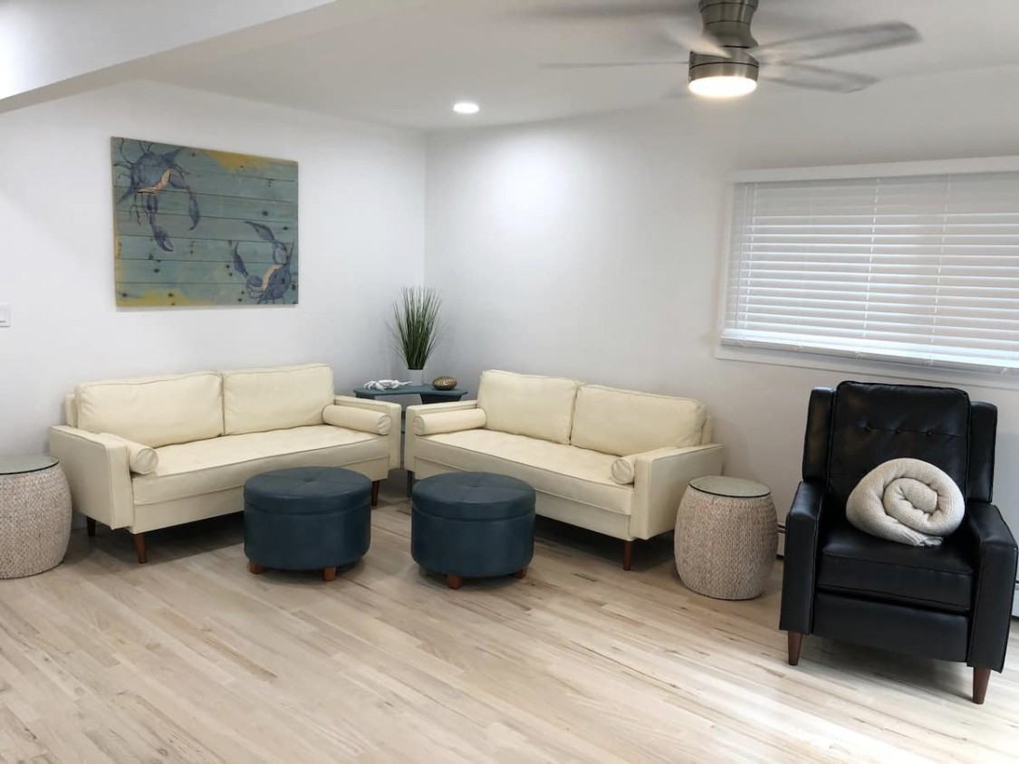 1285 Albo Dr #NA - Photo 2 of 10