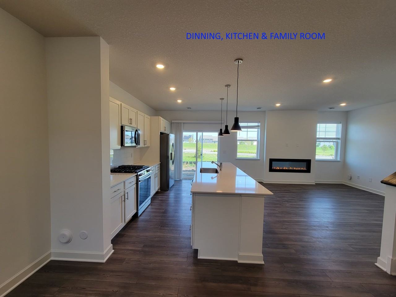 1919 Prospect Ln #1919 - Photo 3 of 18