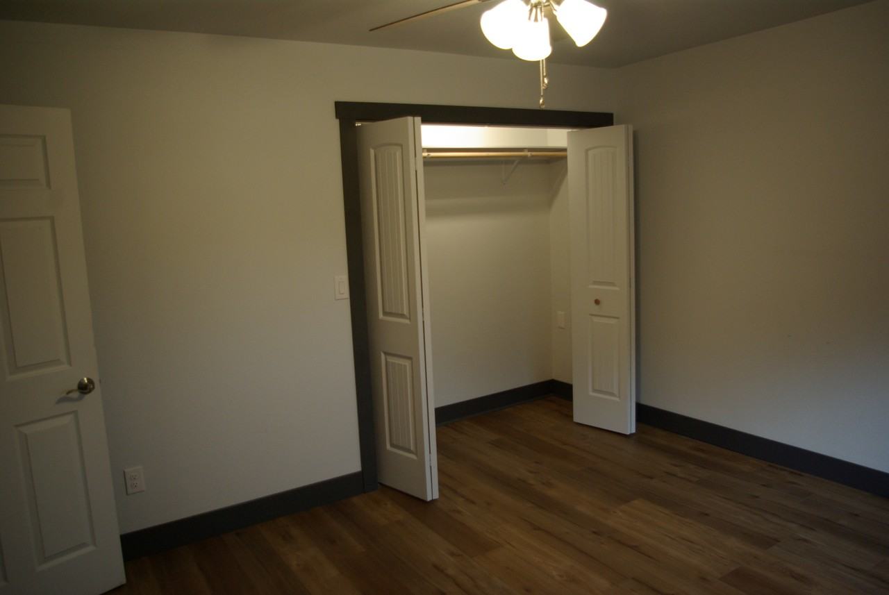 520 W Buena Ventura St #NA - Photo 5 of 11