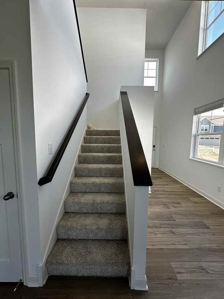 1923 Prospect Ln #1923 - Photo 5 of 20