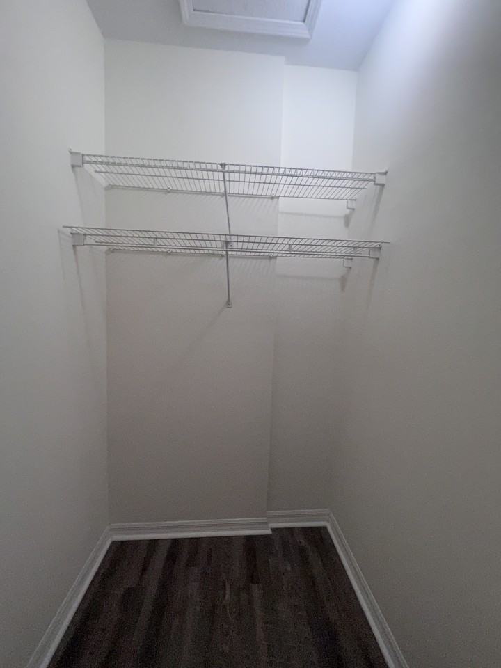 169 Kenai Cir #B - Photo 3 of 10