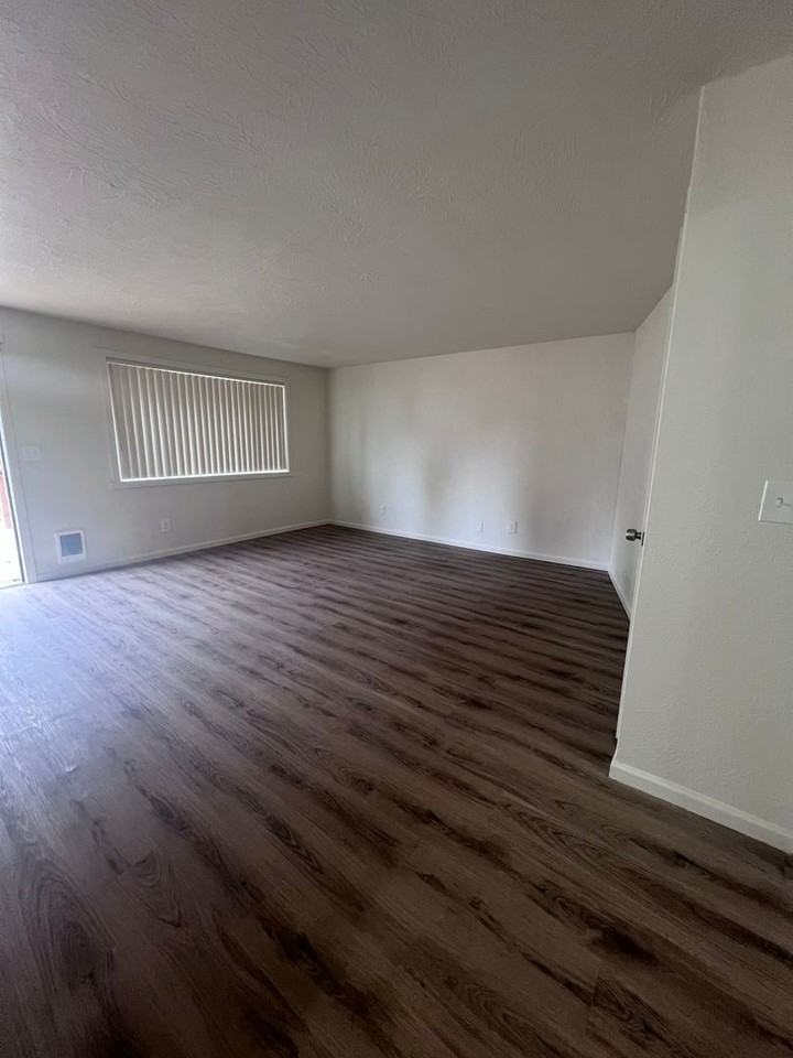 053-Summerwood Apartments - Photo 7 of 21