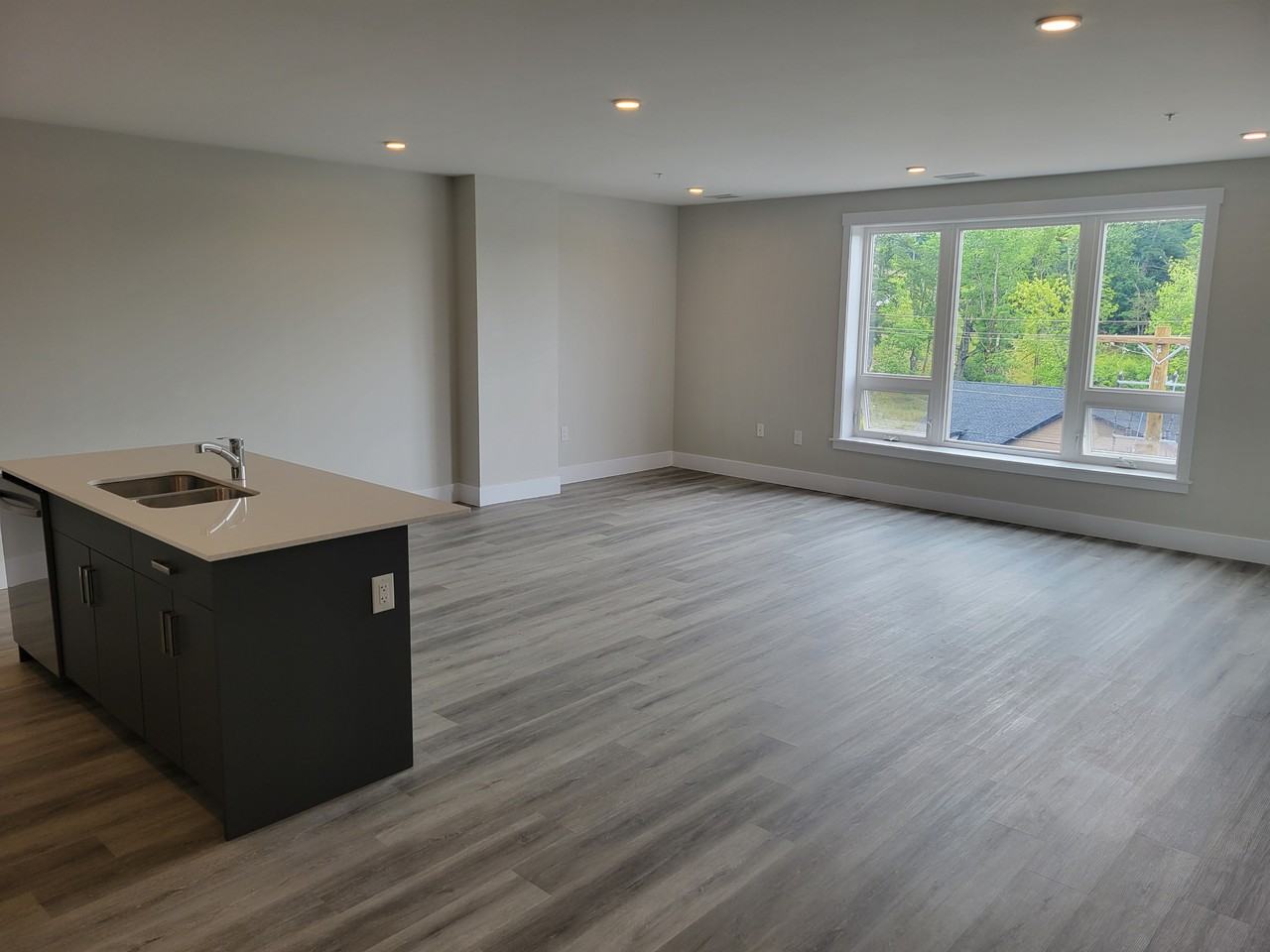 Elation Suites Apartments - Photo 3 of 50