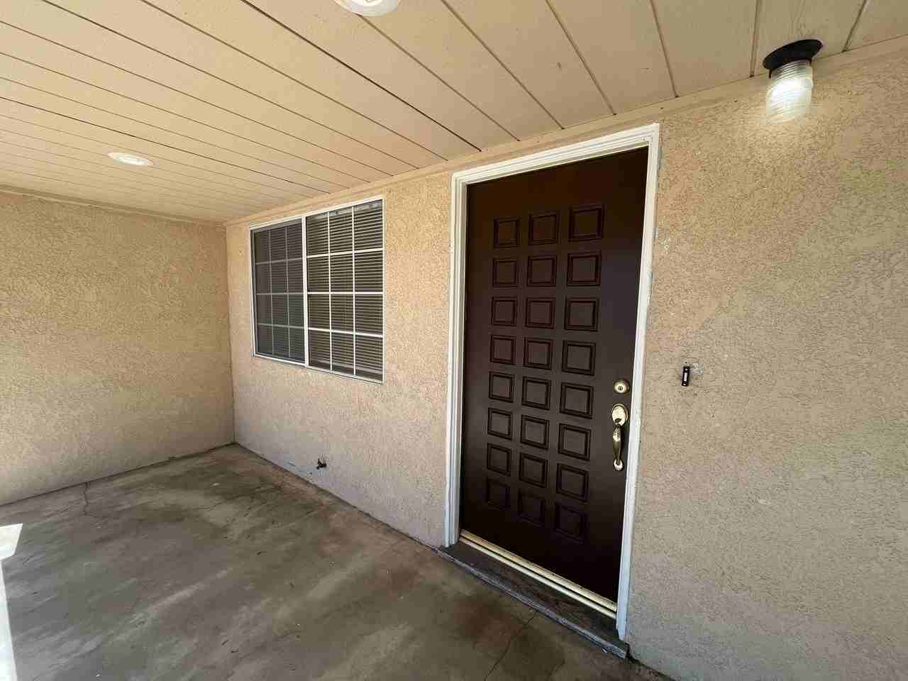 215 S D St - Photo 2 of 26