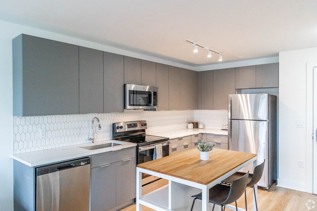 Meridia Roselle Park 10 - Photo 5 of 50