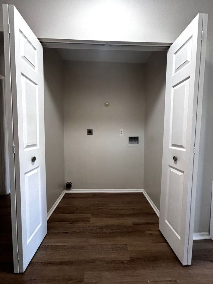 3534 Spanish Villa Dr - Photo 6 of 12