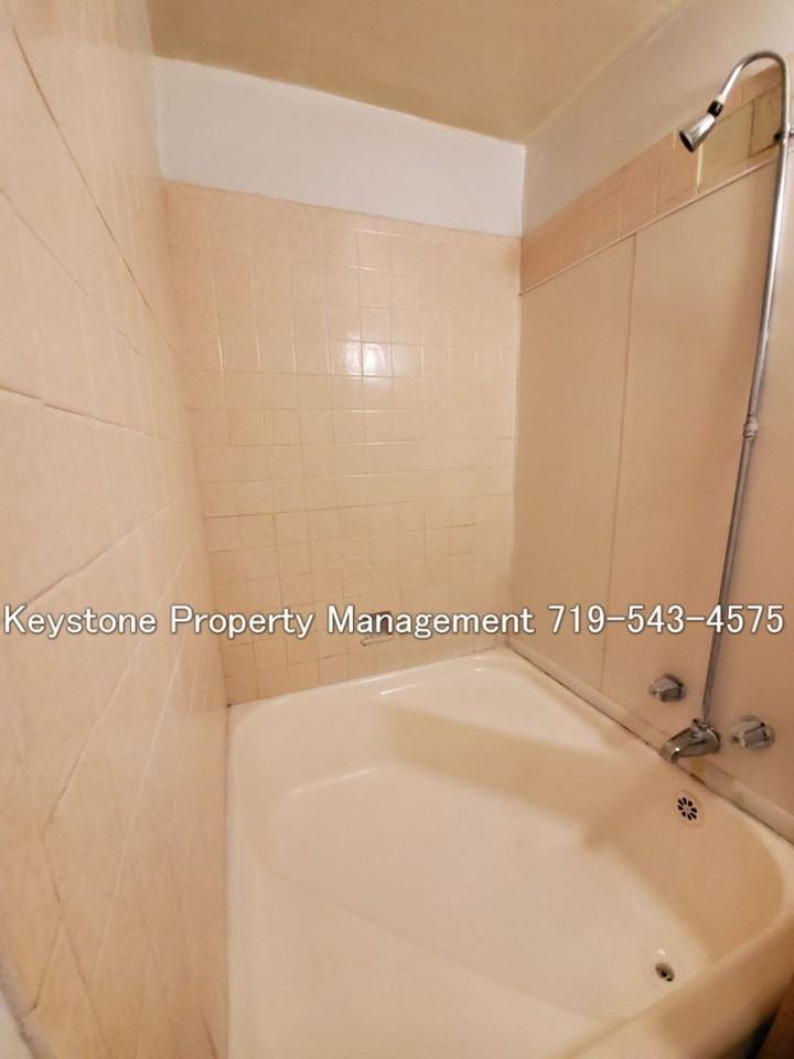 126 E Grant Ave #3 - Photo 6 of 10