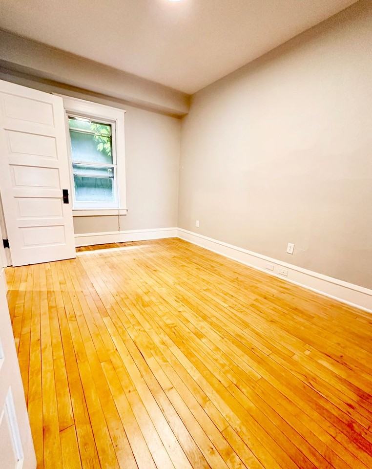 93 North St - Photo 5 of 19