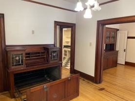 Gentry - Photo 1 of 1