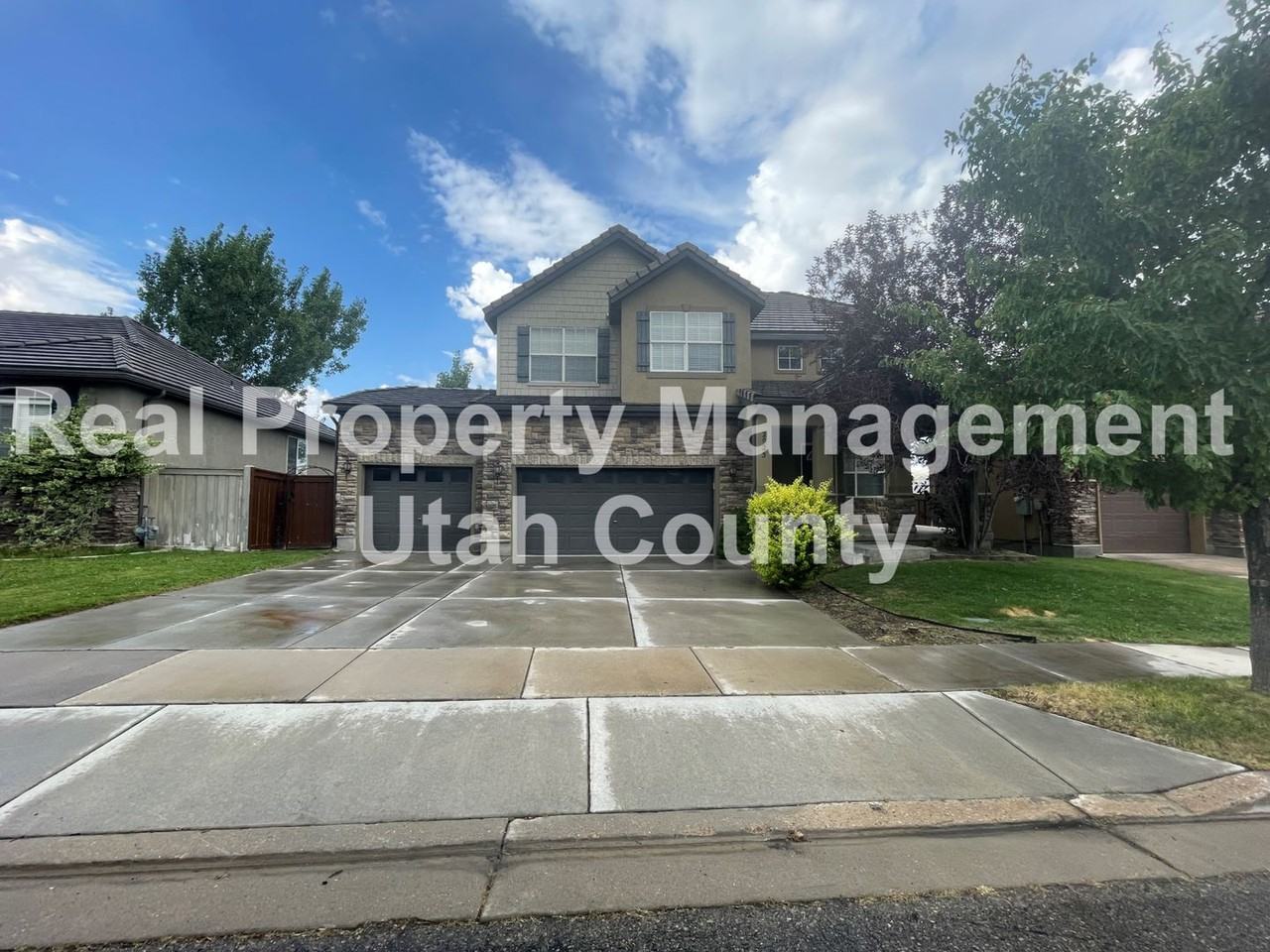 2925 W Shady Bend Ln - Photo 2 of 23