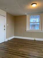 featured image of 17 W Lexington Ave