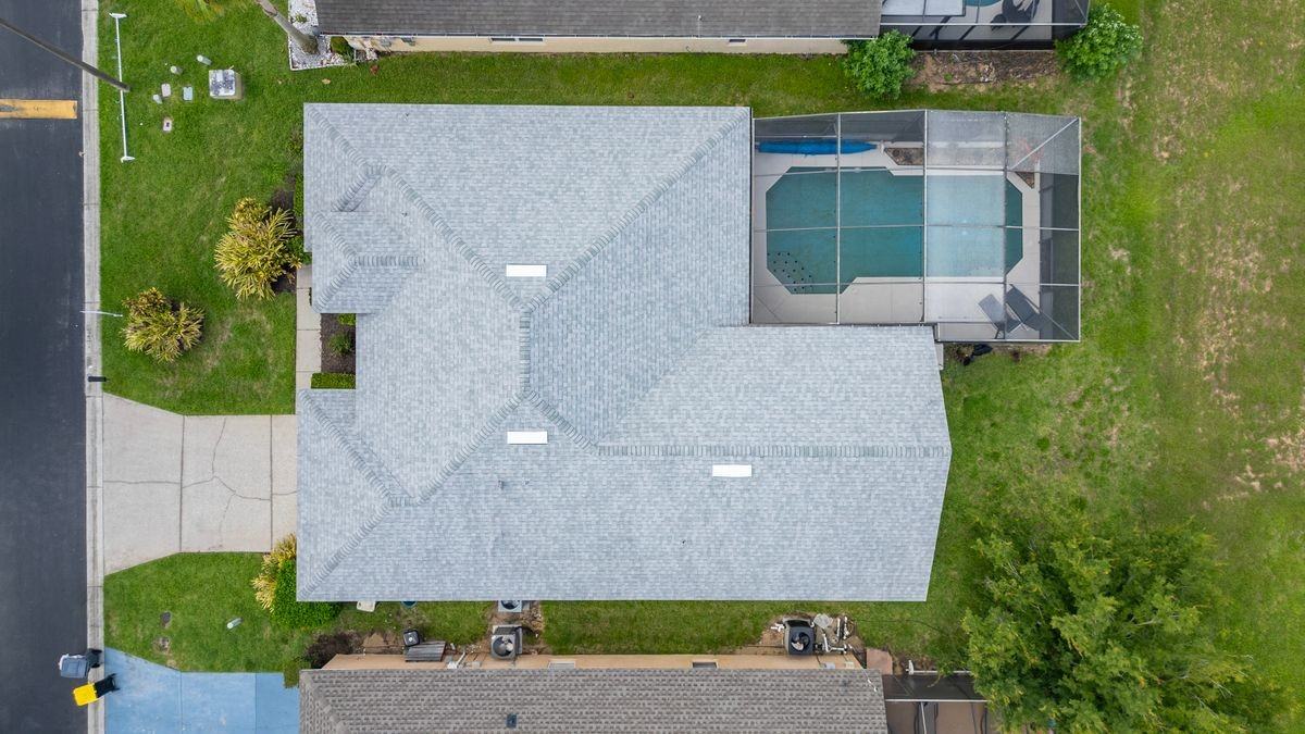 135 Langham Dr - Photo 2 of 20