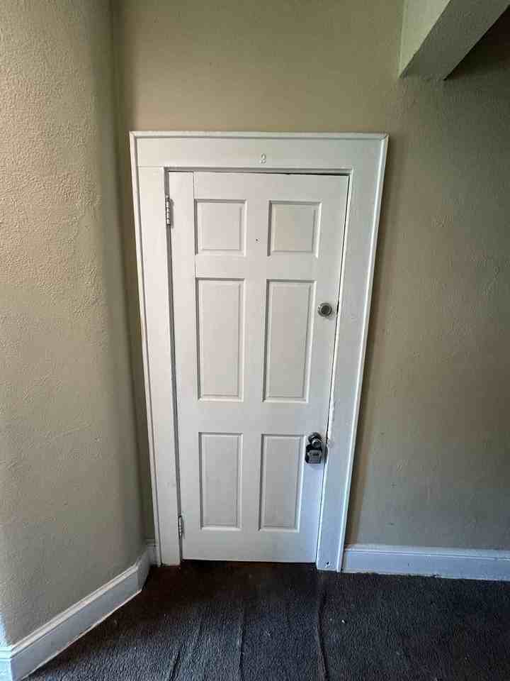 RUBI- BEVERLY 557 - Photo 3 of 6