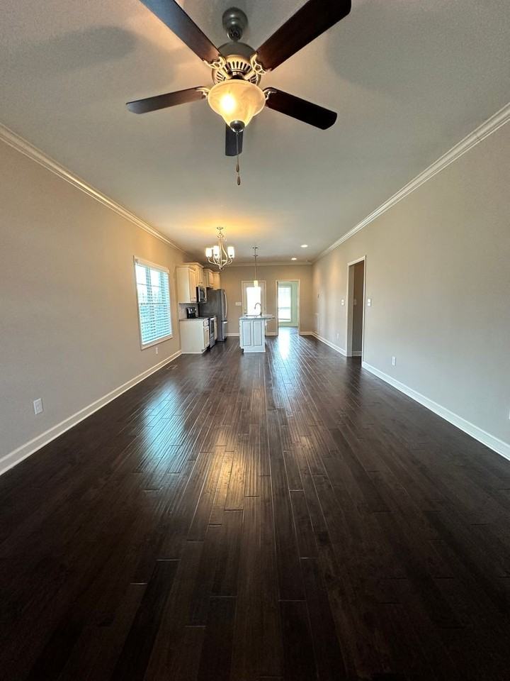 436 Lucy Cir - Photo 7 of 23