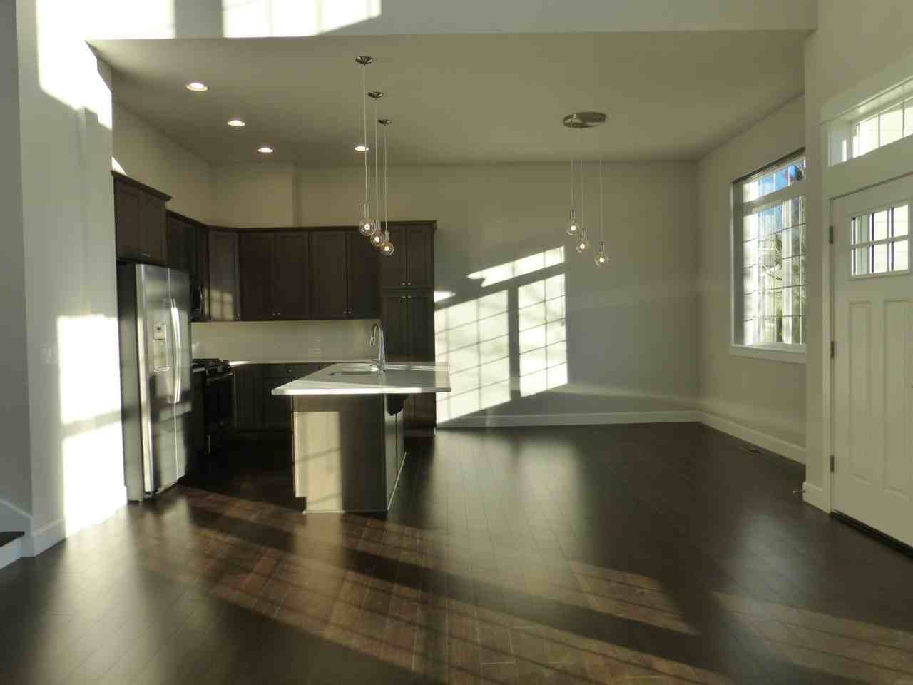 4463 Se Sycamore St - Photo 6 of 37