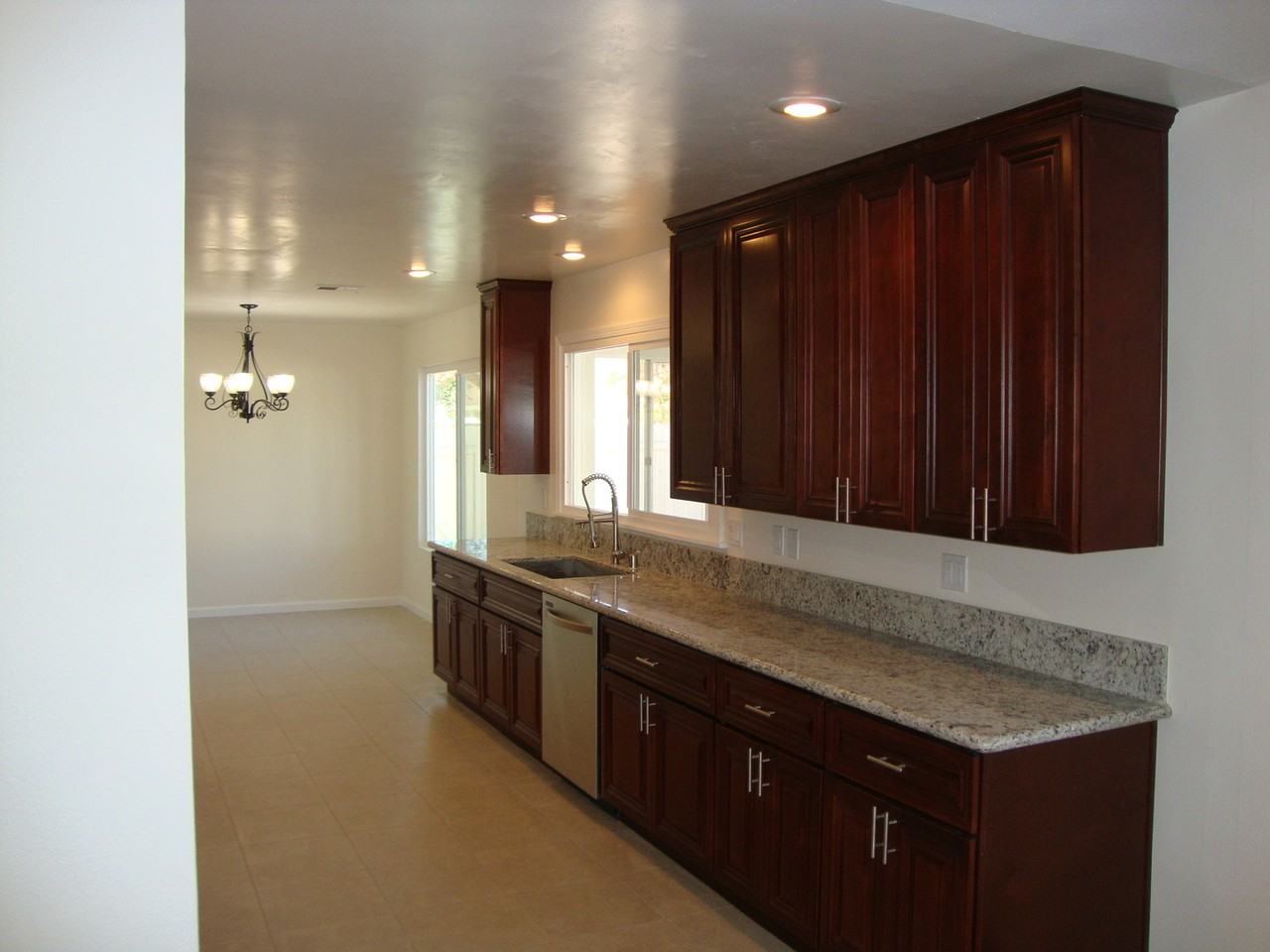 955 Wren Way - Photo 3 of 23