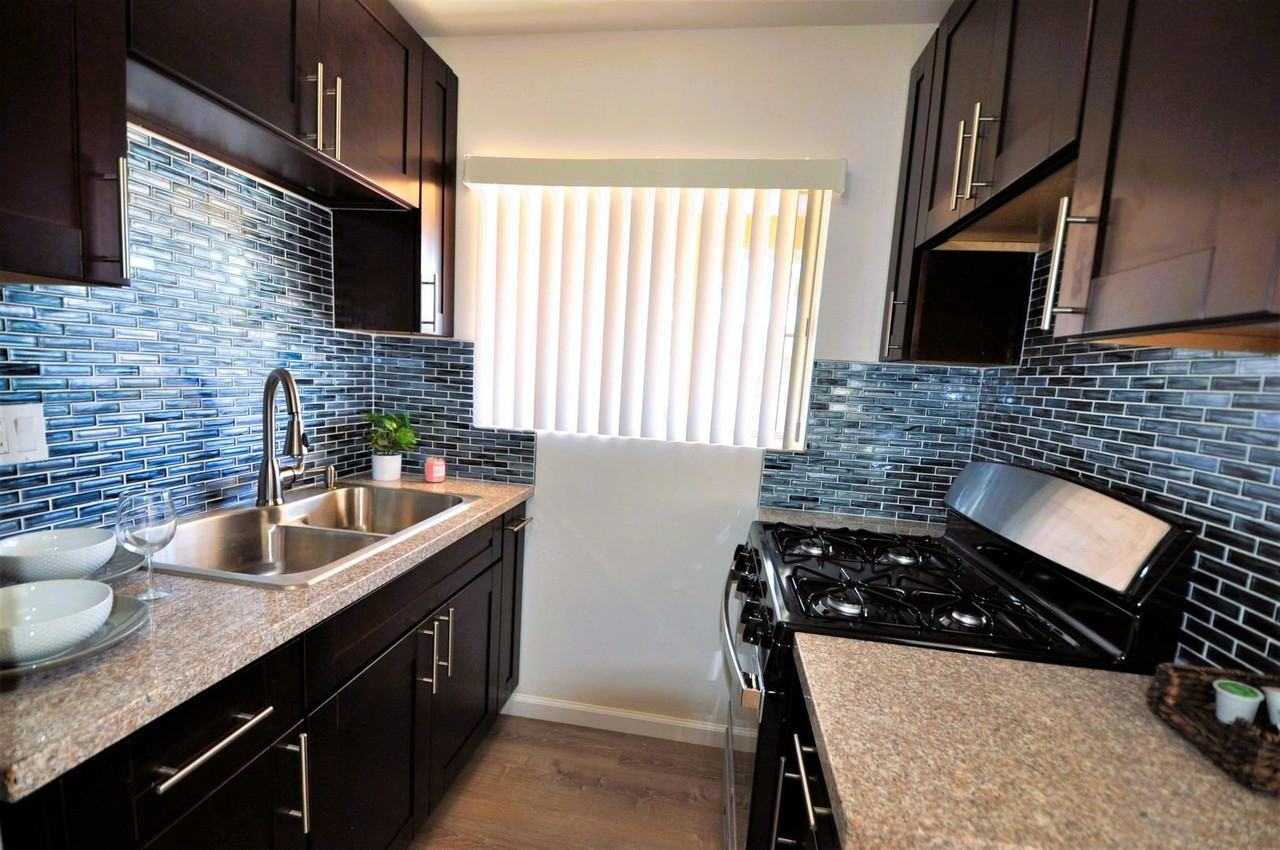 Gorgeous Gated Community to call Home! - Photo 2 of 10