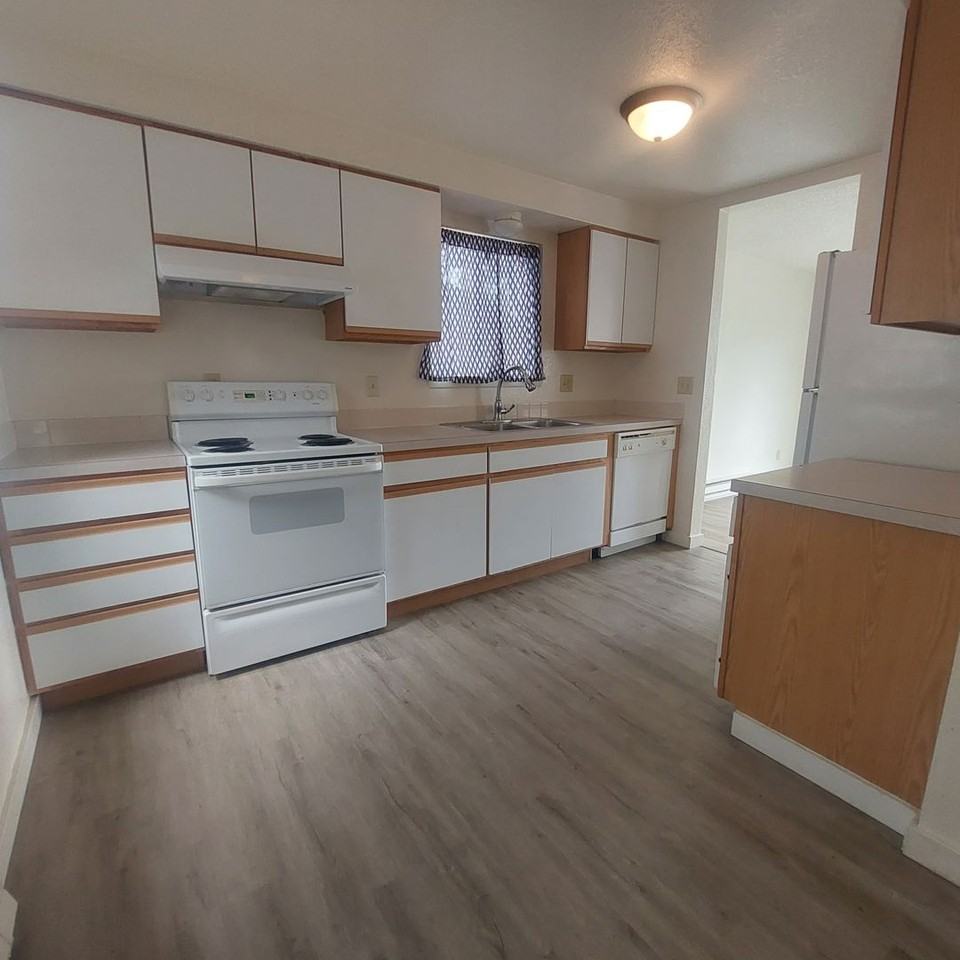 950 S Wild Phlox Way - Photo 2 of 17