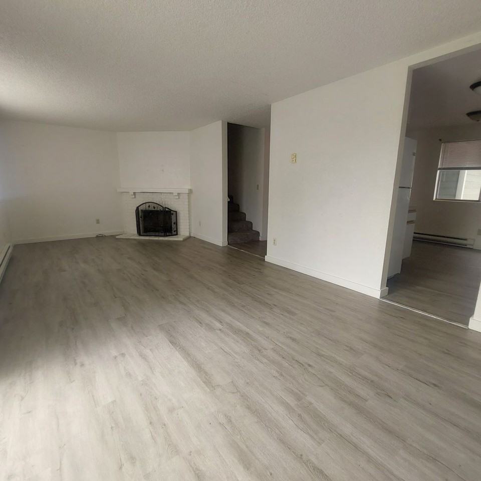 950 S Wild Phlox Way - Photo 3 of 17