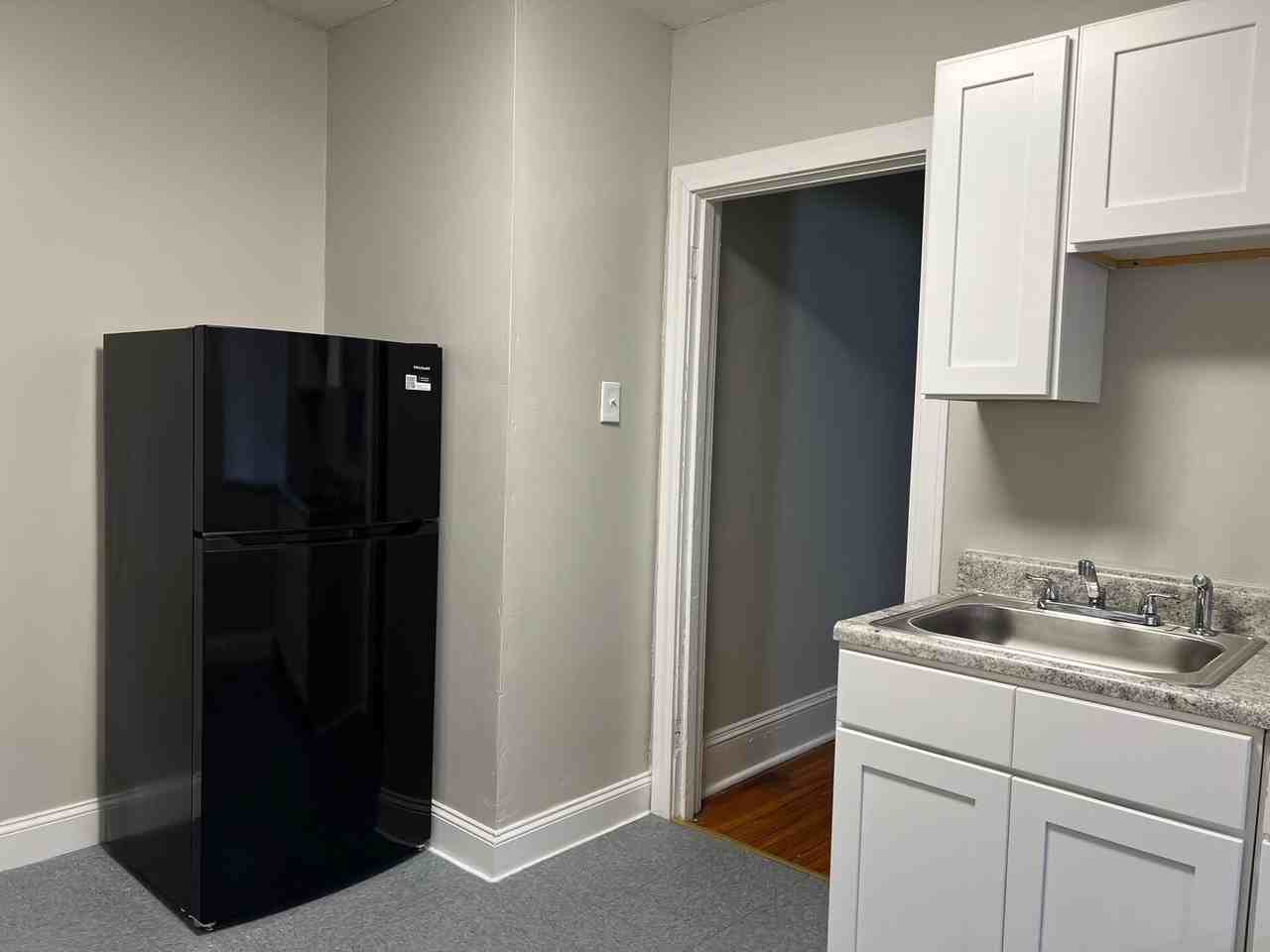 208-212 Pearl Street - Photo 2 of 6