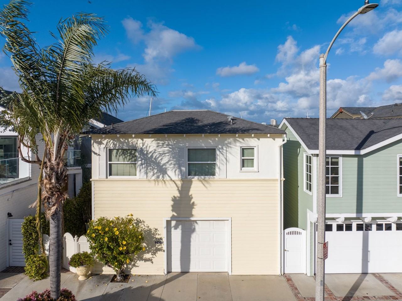 1128 E Balboa Blvd - Photo 4 of 43
