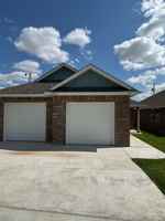 featured image of 1416 Sw Texas Ave