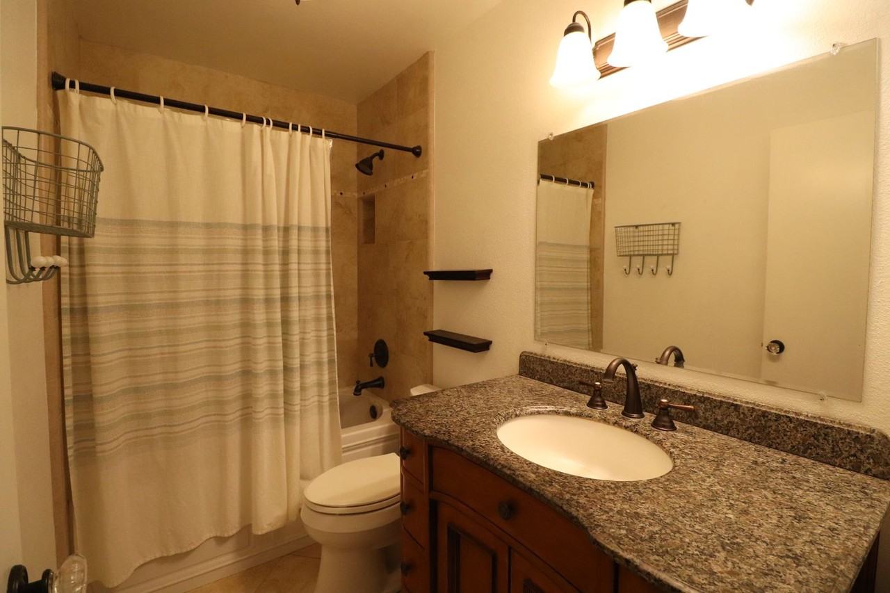 355 Cain Dr - Photo 4 of 20