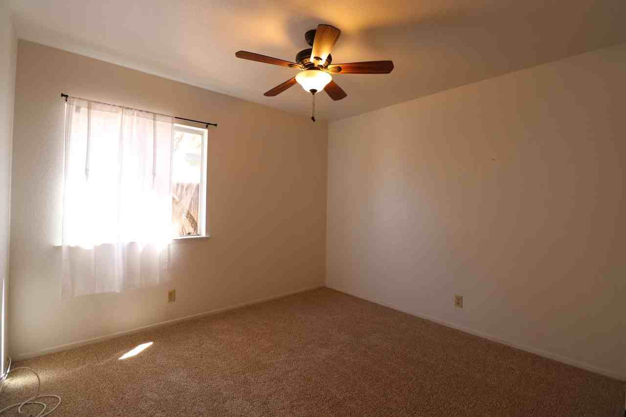 355 Cain Dr - Photo 7 of 20