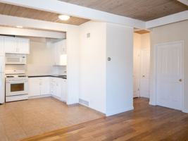 featured image of 5 5 - 7 South Knoll Road