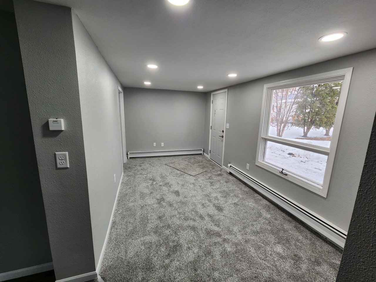 179 8th St Ne - Photo 3 of 7