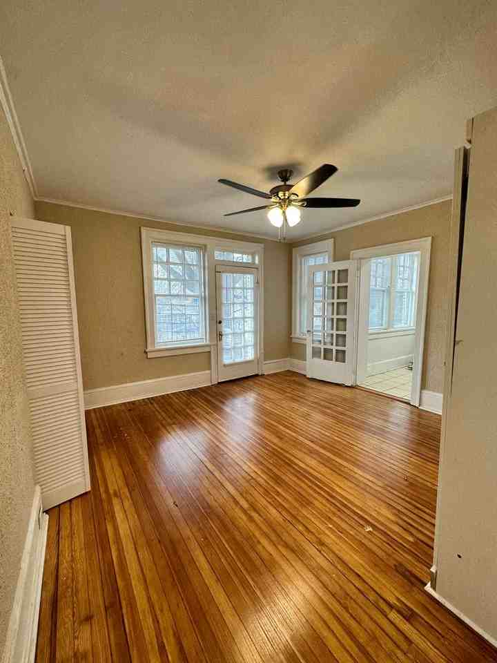 934-950 Ponce De Leon Avenue - Photo 3 of 5