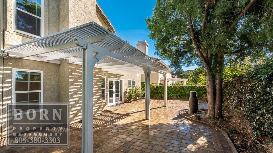 5112 Evanwood Ave - Photo 2 of 9