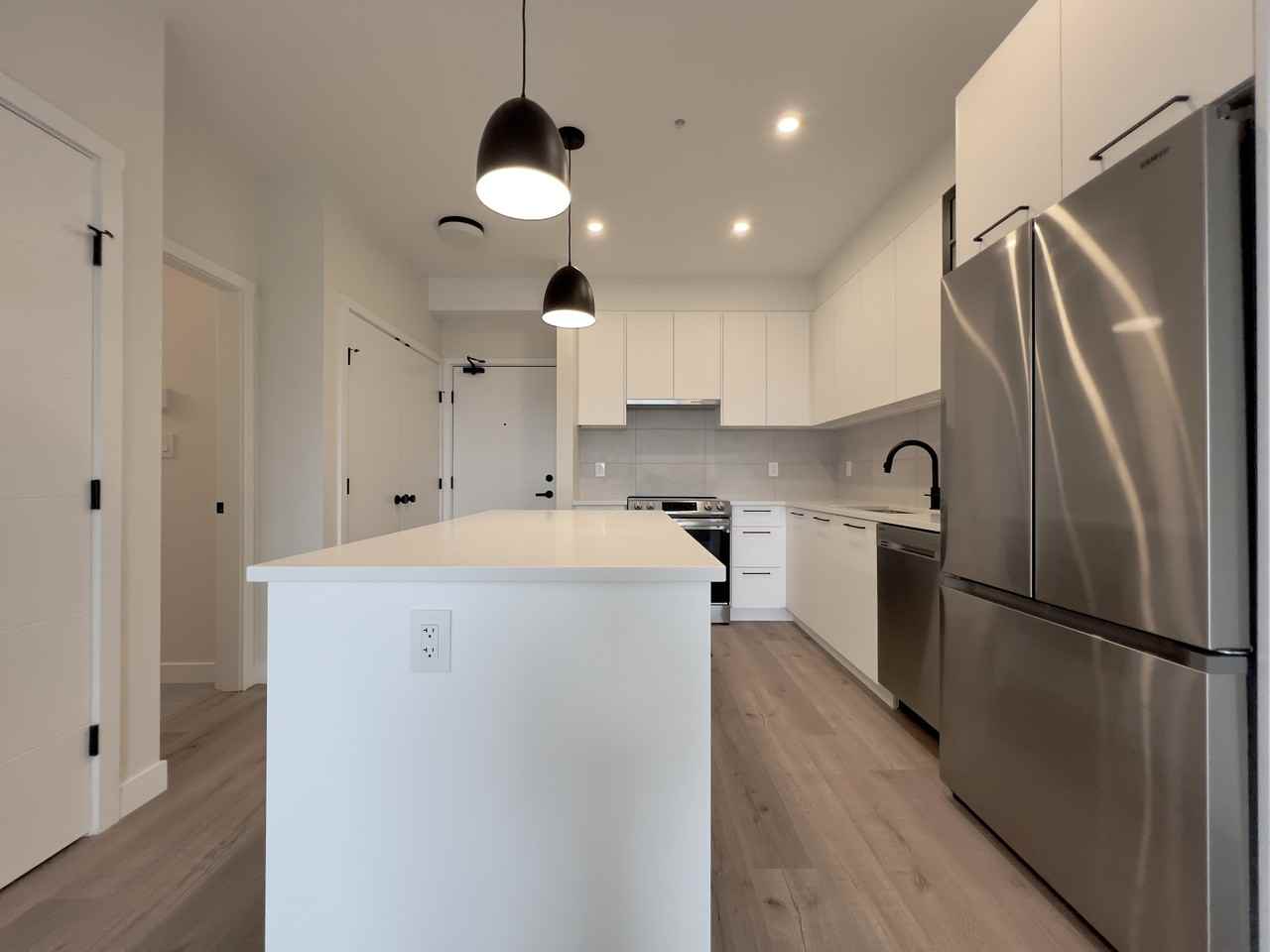8117 200A St #2XX - Photo 2 of 18