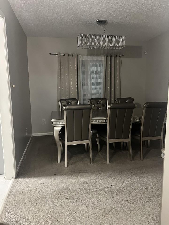 3315 Woodland Park Rd - Photo 5 of 10