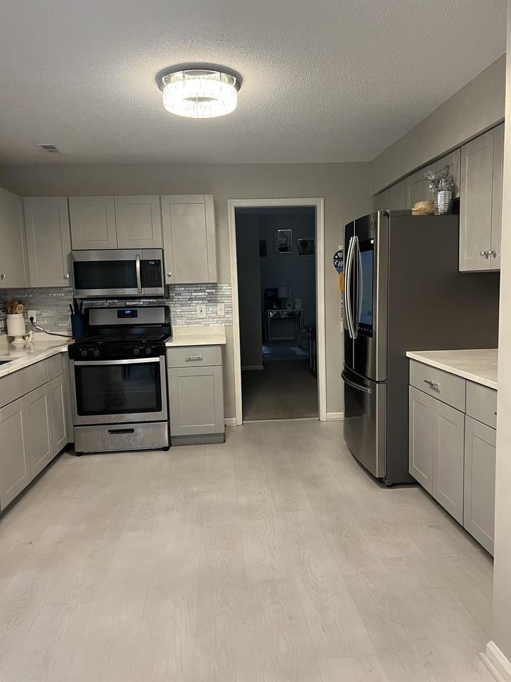 3315 Woodland Park Road - Photo 6 of 10