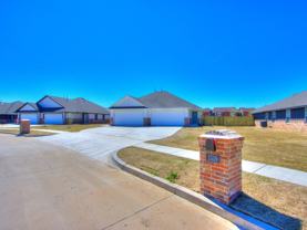 1515 Pavy Pkwy - Photo 1 of 1