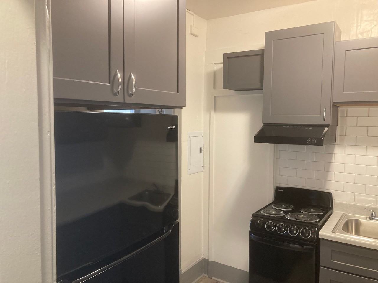 Terrace Arms Apartments - Photo 2 of 13