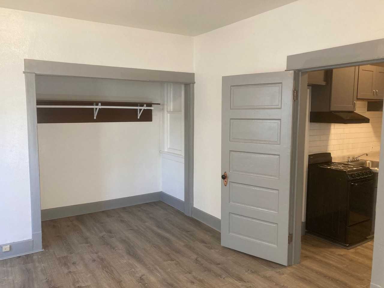 Terrace Arms Apartments - Photo 4 of 13