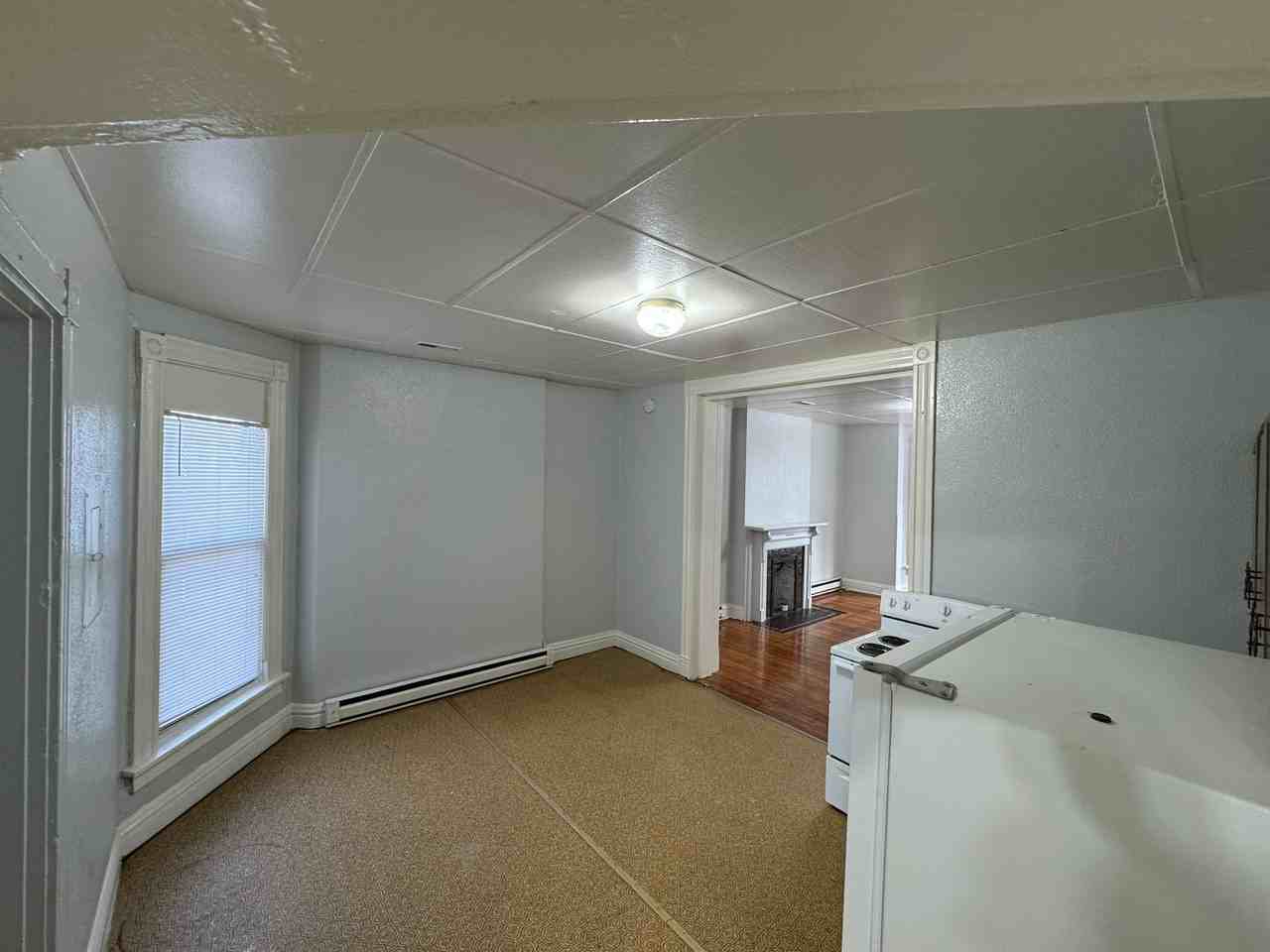 432 W 3rd St #6 - Photo 5 of 22