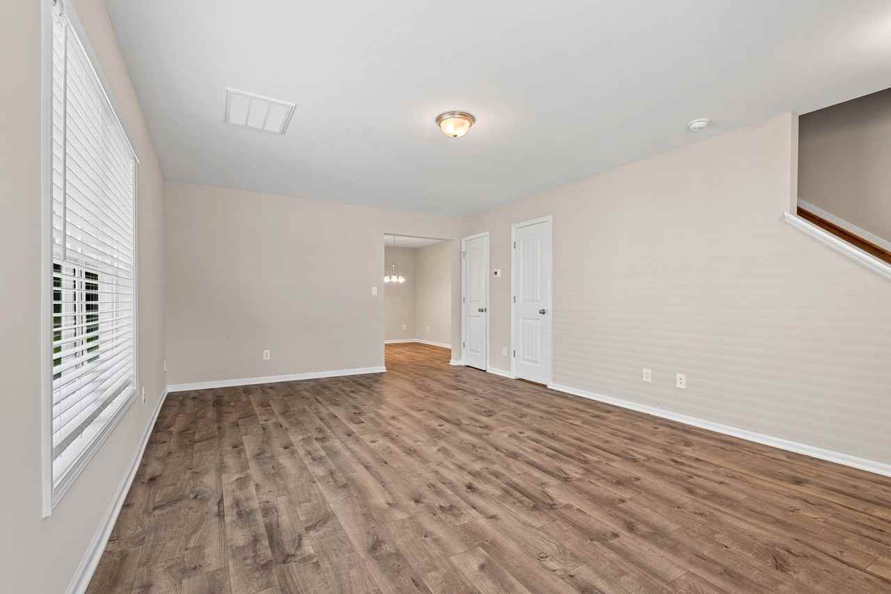 66 Longleaf Pine Street - Photo 5 of 21