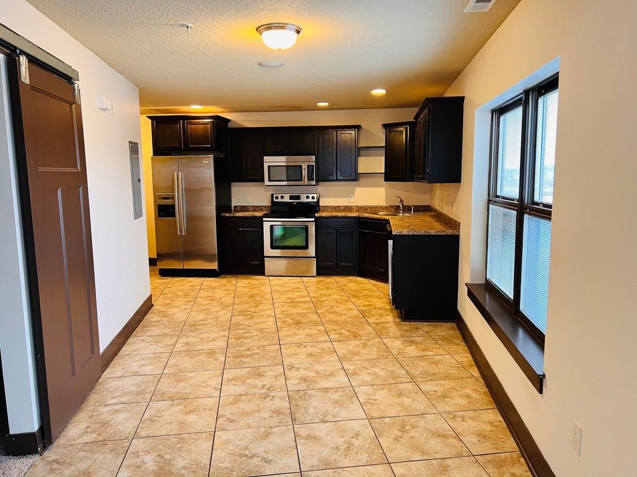 State Street Lofts - Photo 6 of 6