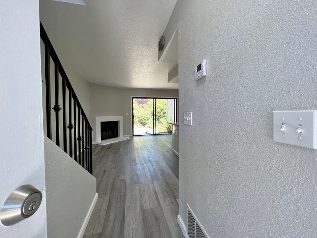 131 Adobe Ln - Photo 3 of 16