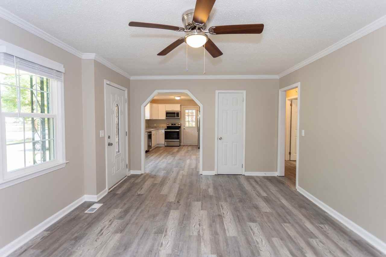 216 Lemmon St - Photo 6 of 29