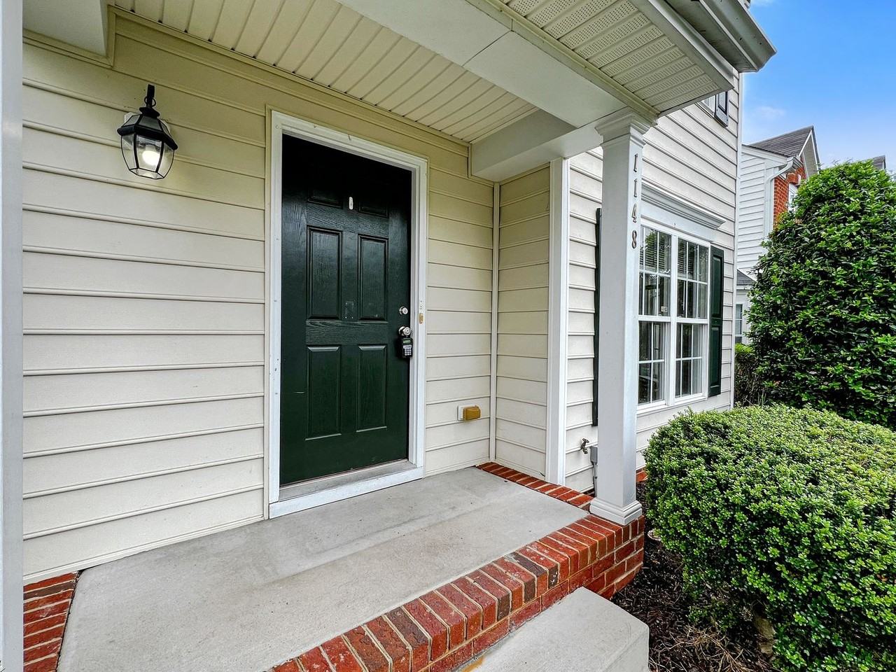1148 Grand Brook Dr - Photo 3 of 28