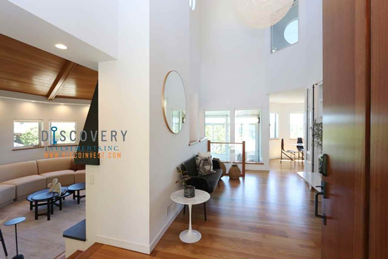 6568 Swainland Rd - Photo 2 of 35