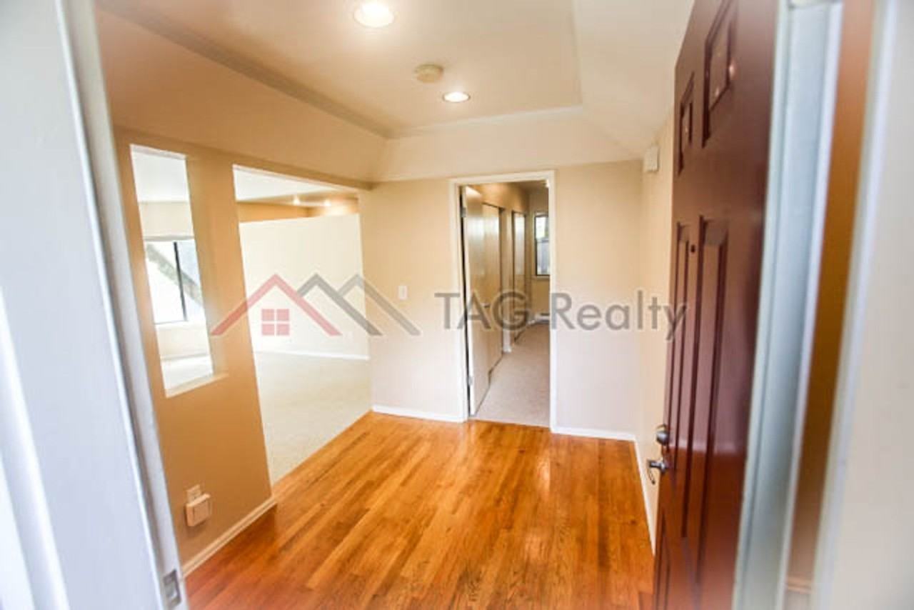 9009 Avondale Rd Ne #E109 - Photo 6 of 21