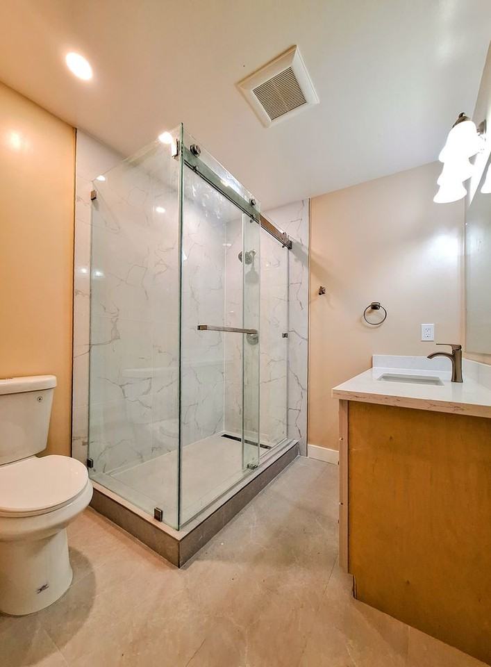 890 Burbank Dr #1 - Photo 4 of 27