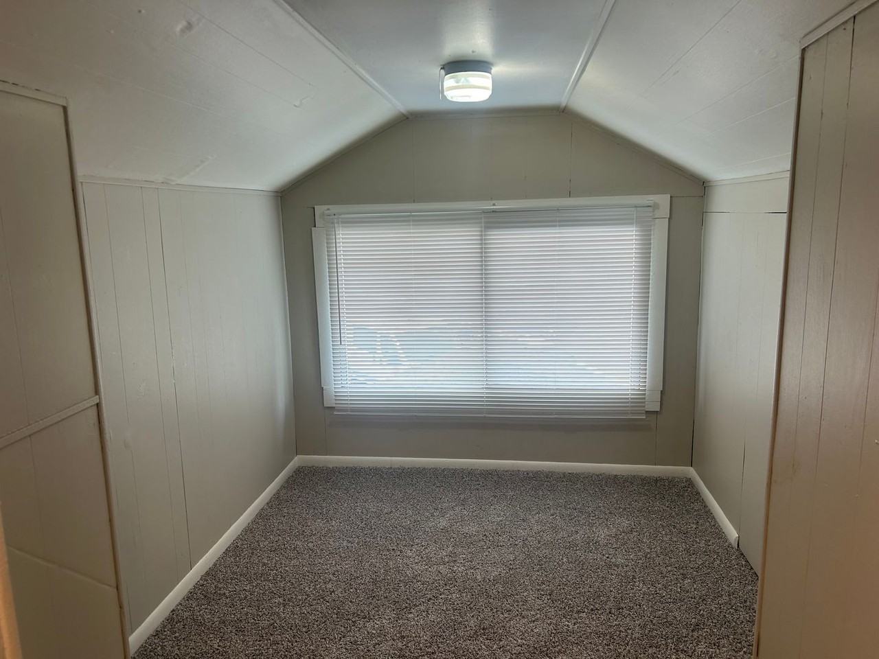 2414 Nevada St - Photo 4 of 12
