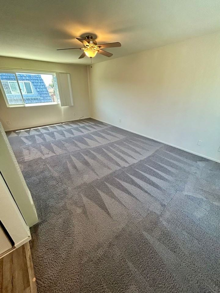 14205 Doolittle Dr - Photo 6 of 18