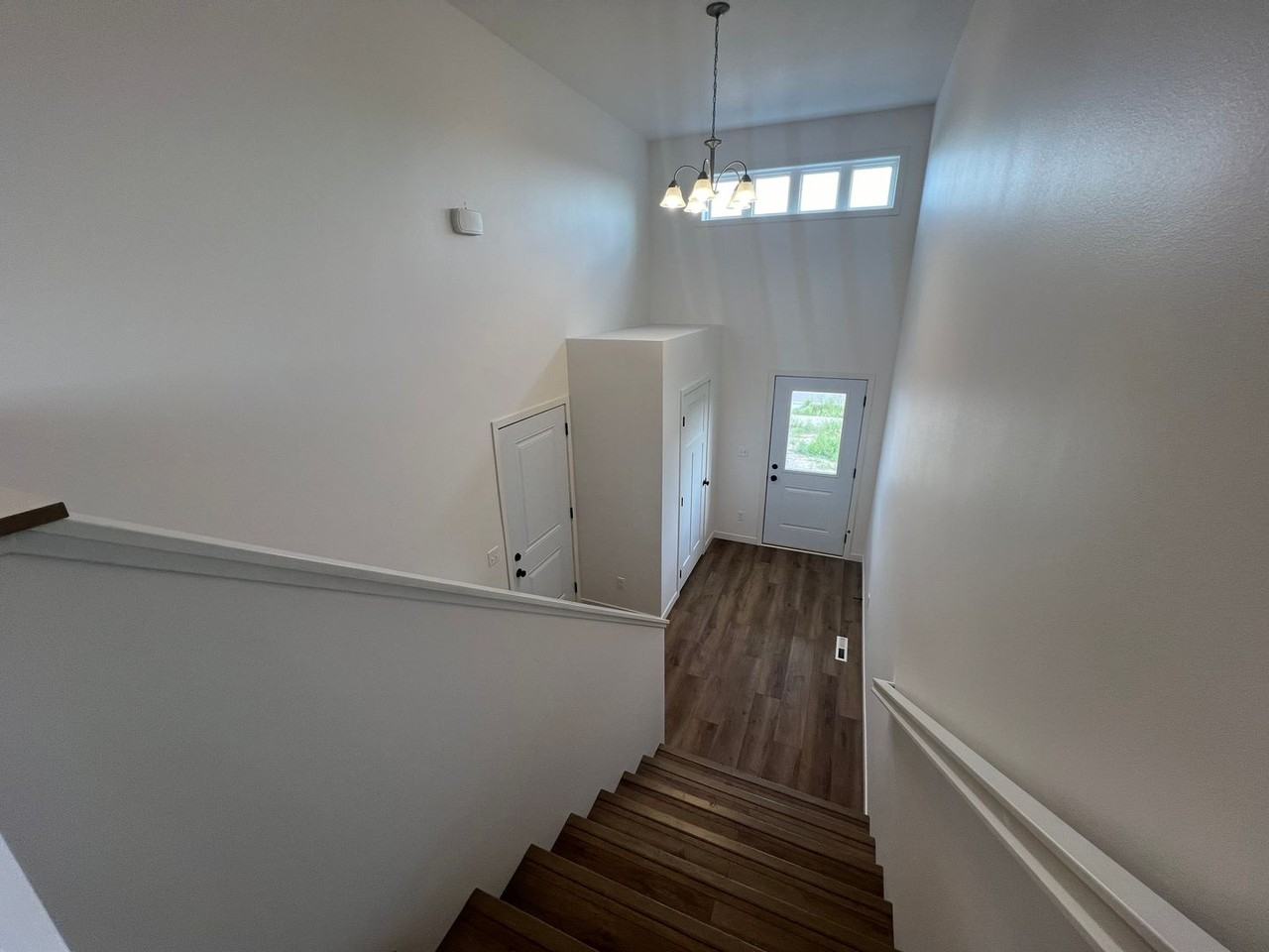 1612 6th Ave Ne - Photo 3 of 17